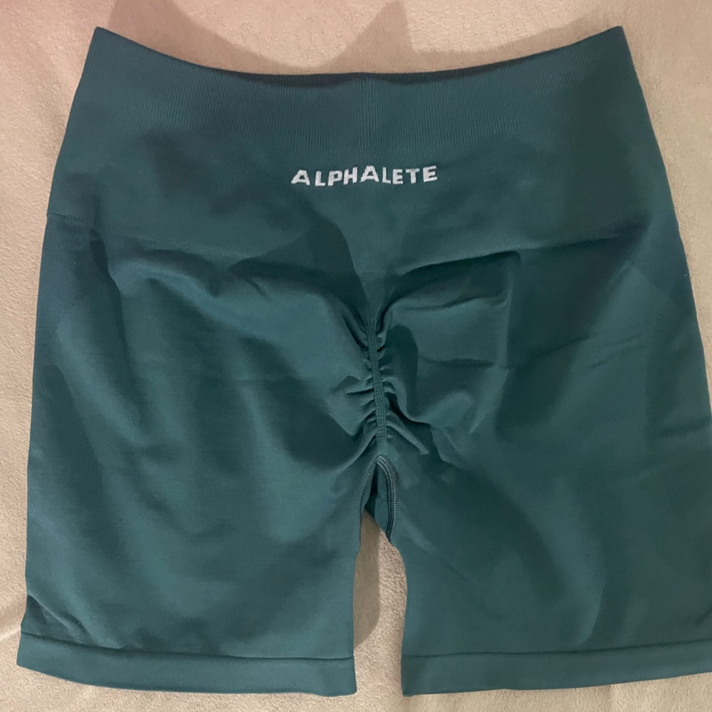 Alphalete amplify shorts In pier blue